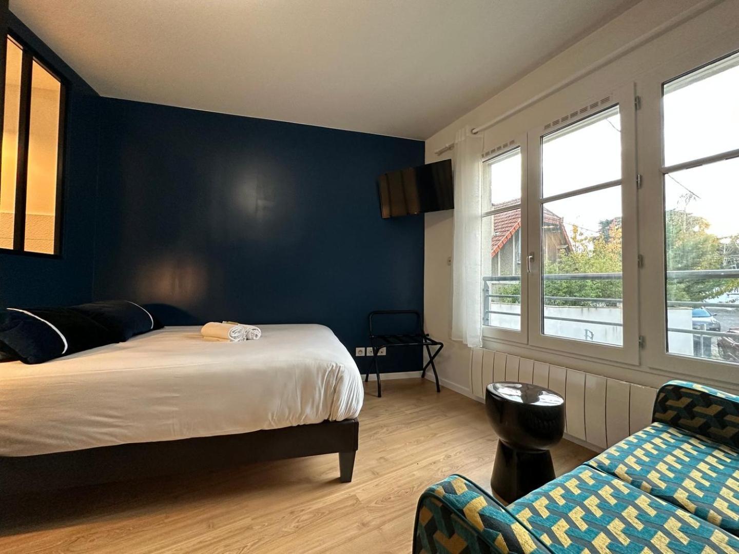C Le 15 - Studio Cosy Avec Parking Chartres Exterior photo